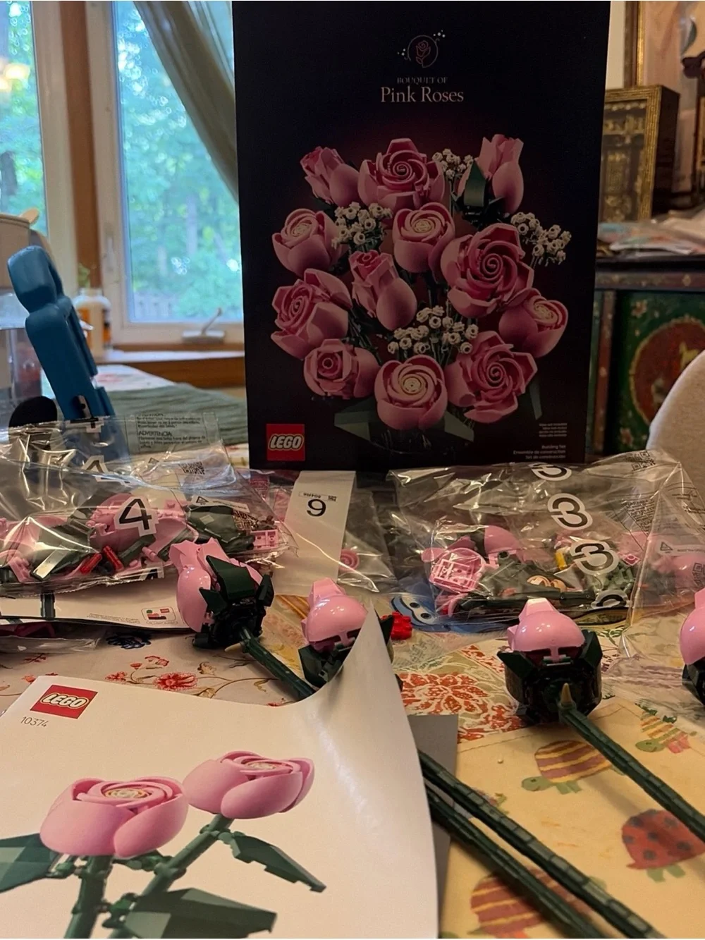 LEGO Pink Rose Bouquet Decorative Floral Arrangement